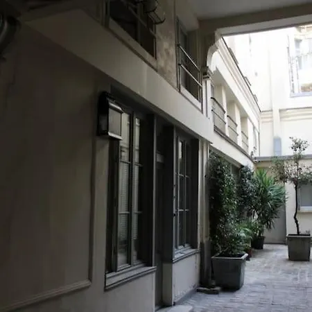 Calm&central * Parigi